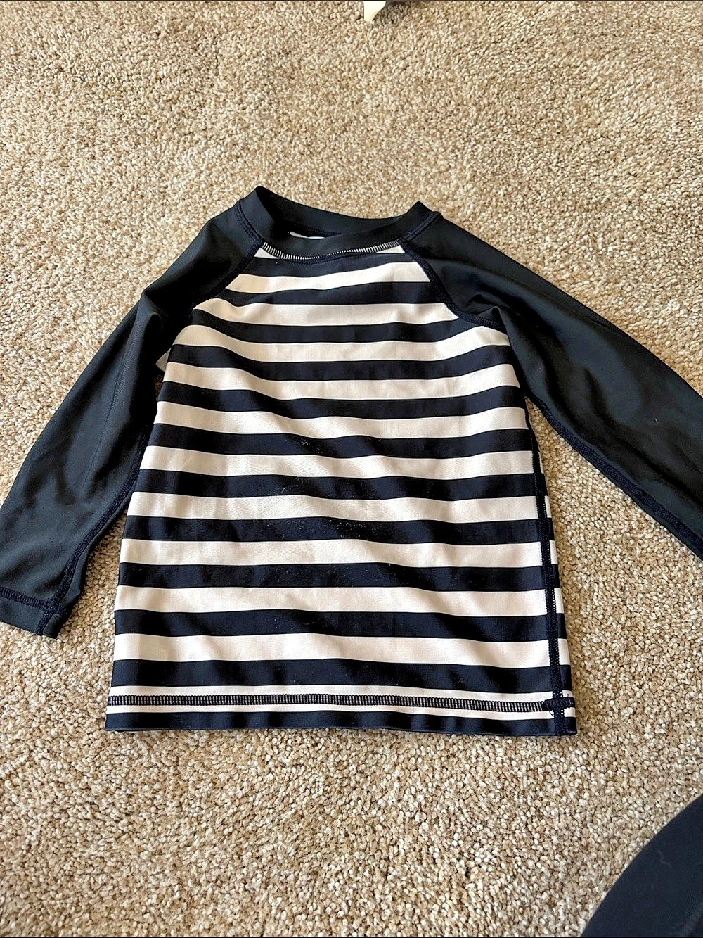 tea Striped Rashguard in Black & cream 12-18 Months Like New